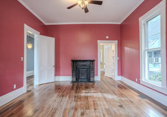 Homes for sale in Frankfort, KY | 123 E Campbell St, Frankfort, KY 40601 | MLS# 26015089
