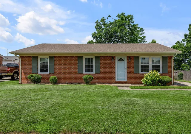 Homes for sale in Versailles, KY | 845 Mildred St, Versailles, KY 40383 | MLS# 26015085