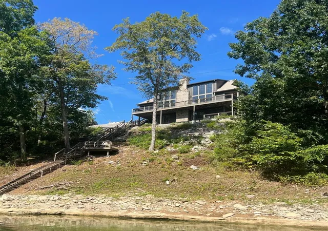 Photo 2 of Single family home for sale at 189 Red Gate Rd, Lancaster, KY 40444 | MLS# 26015277 | Listing updated on 2026-08-17
