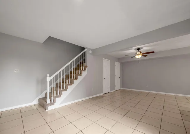 Homes for sale in Lexington, KY | 410 Darby Creek Rd #C, Lexington, KY 40509 | MLS# 26015093
