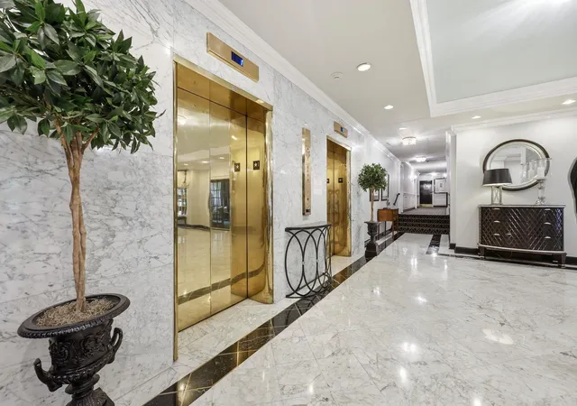 Photo 1 of Condo for sale at 101 S Hanover Ave #8D, Lexington, KY 40502 | MLS# 26016139 | Listing updated on 2026-09-08