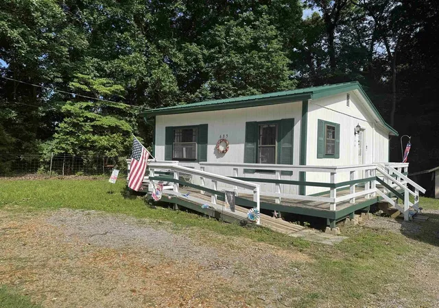 Homes for sale in Benton, KY | 635 Forest Rd, Benton, KY 42025 | MLS# 26017390