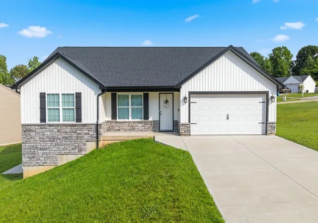 Homes for sale in Dry Ridge, KY | 103 Sheffield Dr, Dry Ridge, KY 41035 | MLS# 26015674