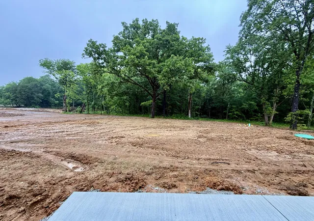 6th image of 5572 Antioch Rd Rd, Hopkinsville, KY 42240 | MLS# 26015311