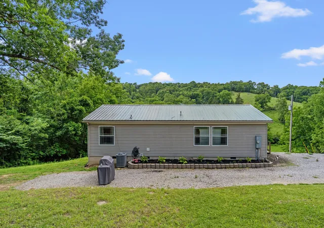 Homes for sale in Berry, KY | 10279 Us 27, Berry, KY 41003 | MLS# 26015376
