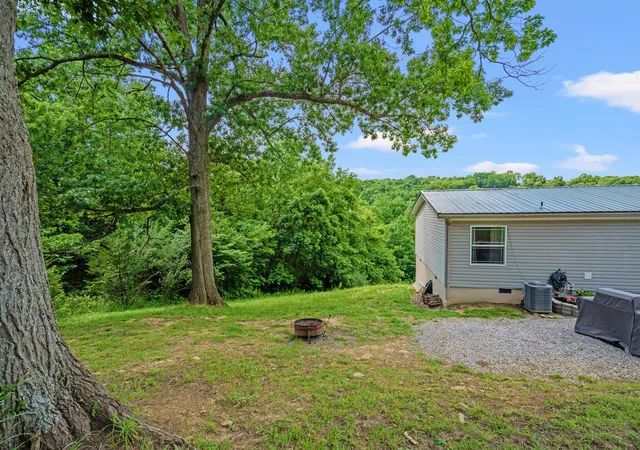 Homes for sale in Berry, KY | 10279 US 27, Berry, KY 41003 | MLS# 26015376
