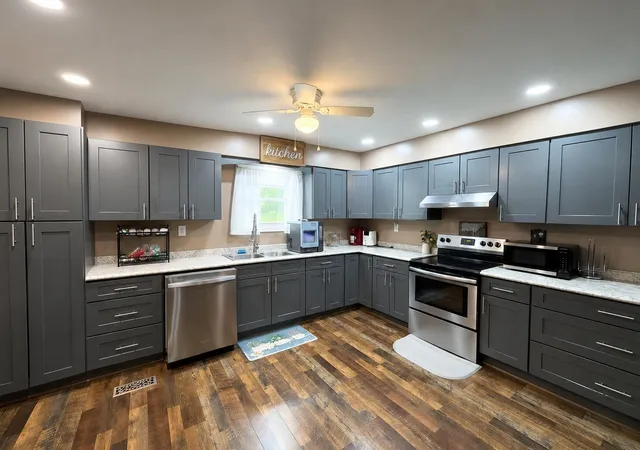 Photo 3 of Single family home for sale at 10 Joan St, Williamsburg, KY 40769 | MLS# 26015249 | Listing updated on 2026-09-03