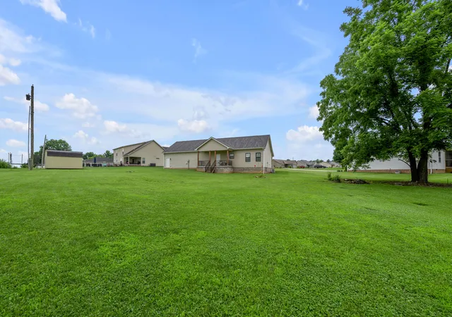 Homes for sale in Lawrenceburg, KY | 1082 Johns Wy, Lawrenceburg, KY 40342 | MLS# 26015263