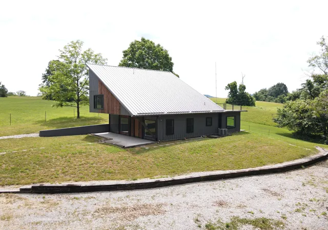Homes for sale in Monticello, KY | 1391 Green Hill Estates Rd, Monticello, KY 42633 | MLS# 26015282