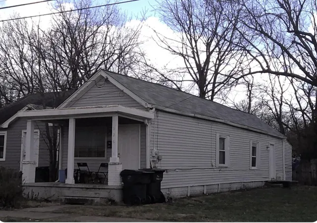 Homes for sale in Lexington, KY | 526 Jefferson St, Lexington, KY 40508 | MLS# 26015229