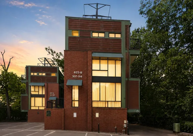 Photo 2 of Condo for sale at 622 W Main St #110, Lexington, KY 40508 | MLS# 26015300 | Listing updated on 2026-09-08