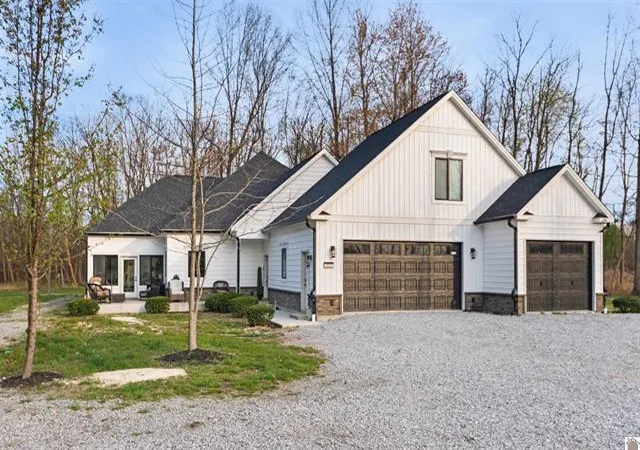 1st image of 4880 Leonard Futrell Rd, Paducah, KY 42001 | MLS# 26015404