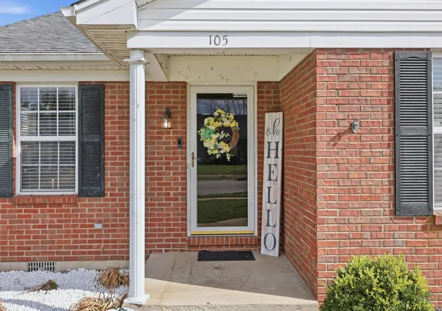 Homes for sale in Versailles, KY | 105 Charmac Rd, Versailles, KY 40383 | MLS# 26015261