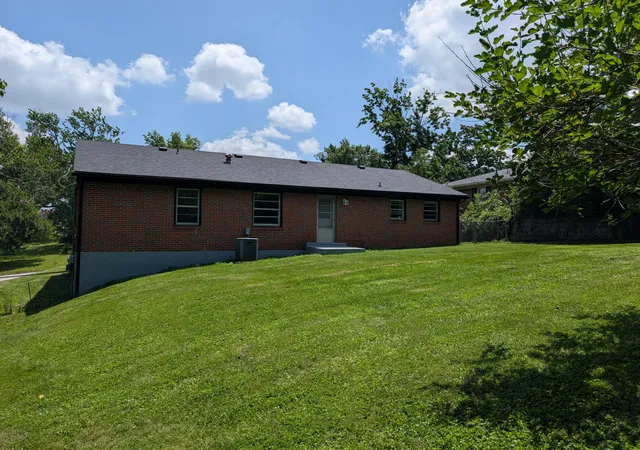 Homes for sale in Richmond, KY | 106 Leimaur Dr, Richmond, KY 40475 | MLS# 26015877