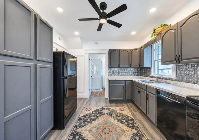 Homes for sale in Paris, KY | 712 Link Ave, Paris, KY 40361 | MLS# 26015910