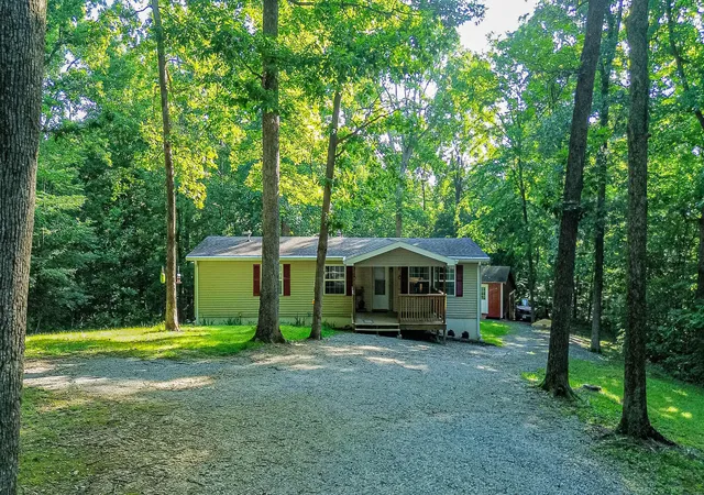 Homes for sale in Grand Rivers, KY | 710 Lindsey, Grand Rivers, KY 42045 | MLS# 26015886