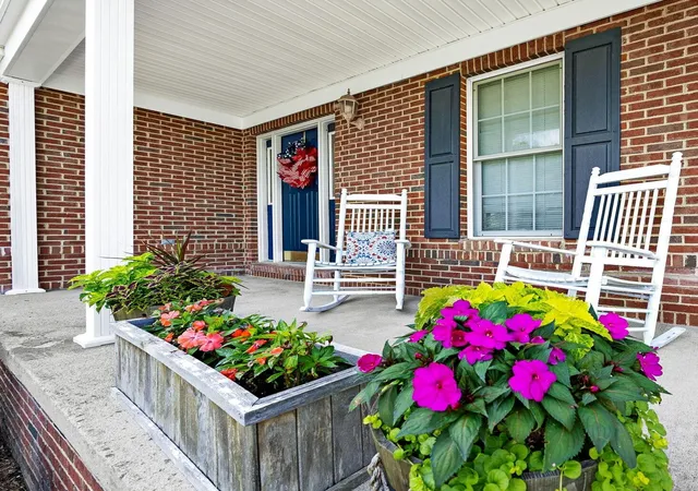 Homes for sale in Danville, KY | 129 Creekside Dr, Danville, KY 40422 | MLS# 26016082