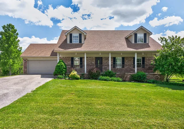 Homes for sale in Richmond, KY | 132 Braemar Dr, Richmond, KY 40475 | MLS# 26015273