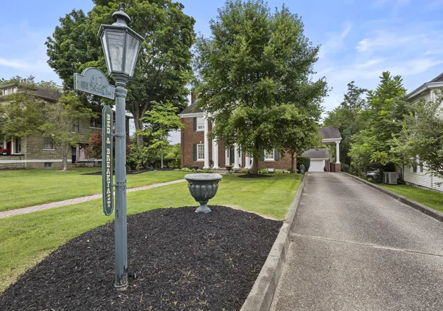 Homes for sale in Berea, KY | 617 Chestnut St, Berea, KY 40403 | MLS# 26015792