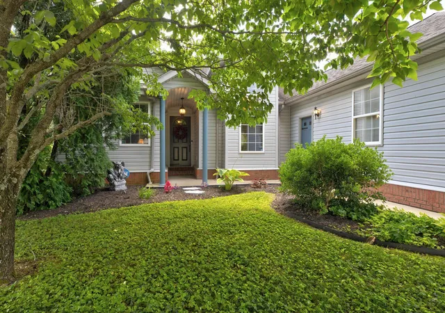 Photo 3 of Sale Pending at 129 Swiss Stone Way, Mt Sterling, KY 40353 | MLS# 26016093 | Listing updated on 2026-09-04