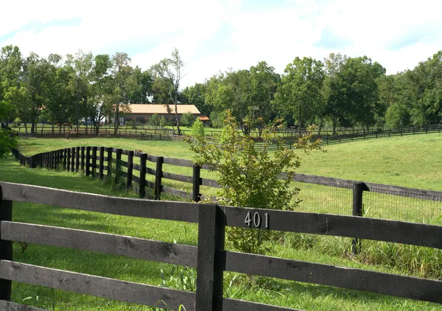 1st image of 401 Cane Ridge Rd, Paris, KY 40361 | MLS# 26015494