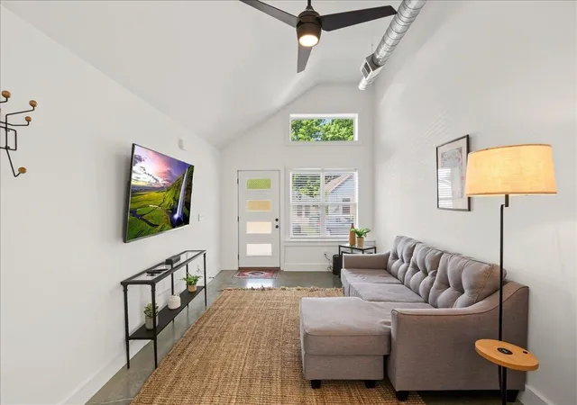 Photo 3 of Single family home for sale at 423 E 2nd Street, Lexington, KY 40508 | MLS# 26015601 | Listing updated on 2026-08-27