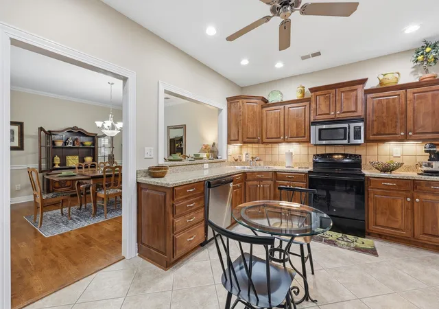 Homes for sale in Versailles, KY | 143 Rumsey Cir #A, Versailles, KY 40383 | MLS# 26016083