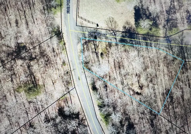 Homes for sale in Russell Springs, KY | Lot 8 Village Ct (Briarwood Sub), Russell Springs, KY 42642 | MLS# 26015408
