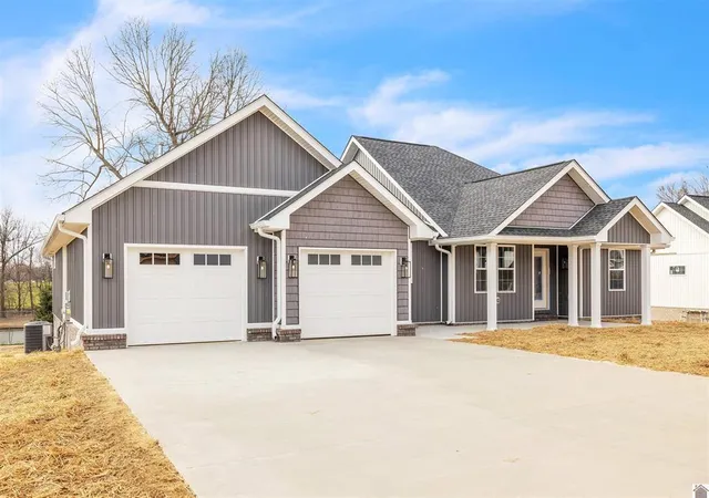 Photo 2 of Sale Pending at 120 Timber Ridge, Mayfield, KY 42066 | MLS# 26015681 | Listing updated on 2026-07-02