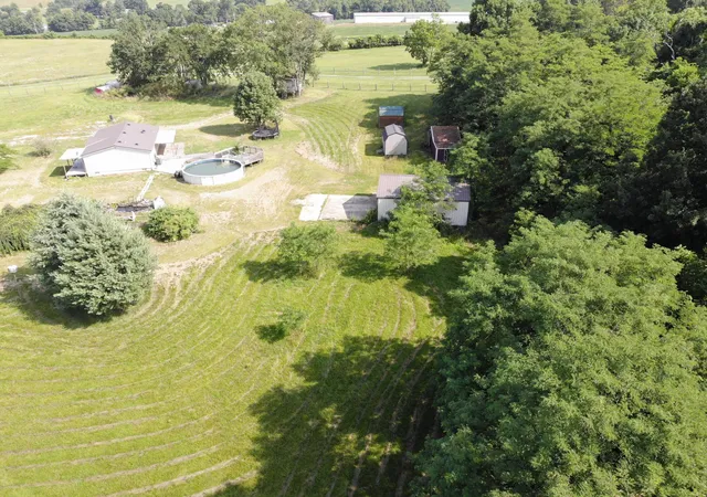 Homes for sale in Cynthiana, KY | 1330 Robinson Rd, Cynthiana, KY 41031 | MLS# 26015371