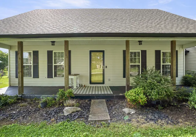 Homes for sale in Somerset, KY | 134 Hearthside Dr, Somerset, KY 42503 | MLS# 26015375