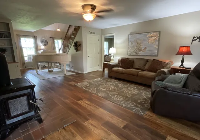 Photo 3 of Single family home for sale at 2790 Van Thompson Rd, Mount Sterling, KY 40353 | MLS# 26015430 | Listing updated on 2026-06-30