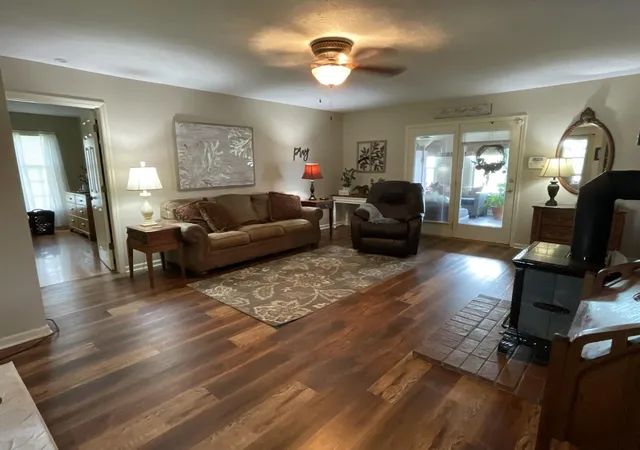 Photo 3 of Single family home for sale at 2790 Van Thompson Rd, Mt Sterling, KY 40353 | MLS# 26015430 | Listing updated on 2026-10-13
