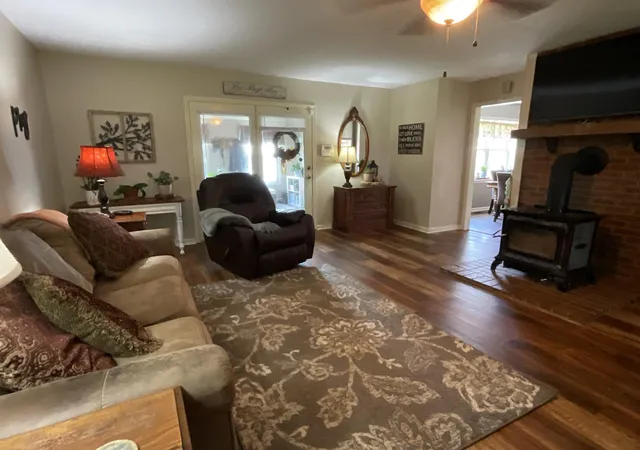 Photo 4 of Single family home for sale at 2790 Van Thompson Rd, Mt Sterling, KY 40353 | MLS# 26015430 | Listing updated on 2026-10-13