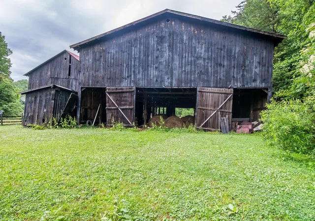 Homes for sale in Campton, KY | 0 R Vancleve Rd, Campton, KY 41301 | MLS# 26015386