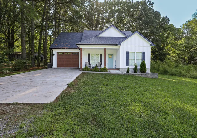 Photo 1 of Single family home for sale at 92 Mermie Rd, Hardin, KY 42048 | MLS# 26016692 | Listing updated on 2026-07-27