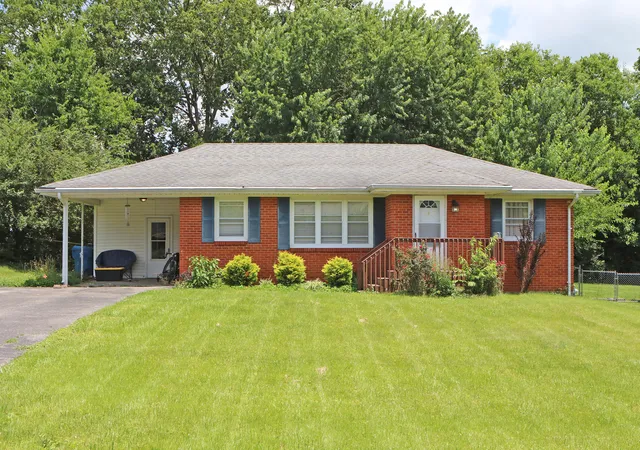 Homes for sale in Danville, KY | 352 Timothy Ave, Danville, KY 40422 | MLS# 26015518