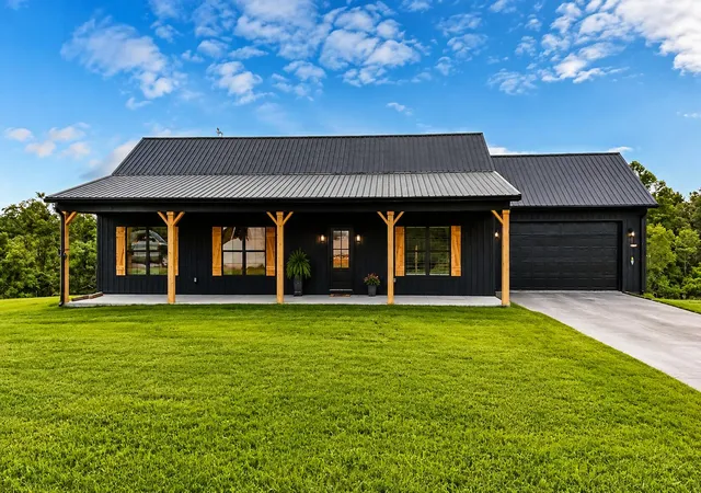 Homes for sale in Lancaster, KY | 247 Rilda Ridge Rd, Lancaster, KY 40444 | MLS# 26015753