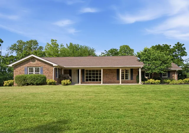 Homes for sale in Richmond, KY | 296 Elliston, Richmond, KY 40475 | MLS# 26015433
