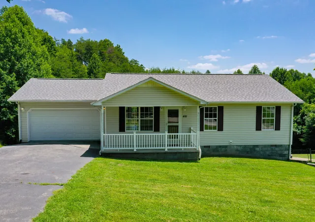 Homes for sale in Lily, KY | 491 Hopkins Cemetery Rd, Lily, KY 40740 | MLS# 26016045