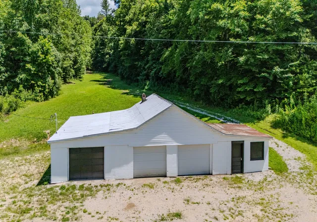 Photo 1 of Sale Pending at 7466 Hawkins Branch Rd, Frenchburg, KY 40322 | MLS# 26015778 | Listing updated on 2026-09-14