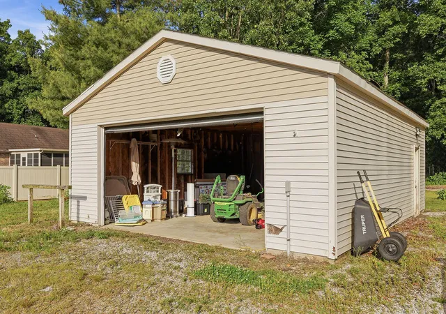 24th image of 6280 Ingleside Rd, Kevil, KY 42053 | MLS# 26015474