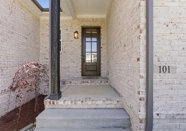 3rd image of 101 Tattersalls Dr, Nicholasville, KY 40356 | MLS# 26015460