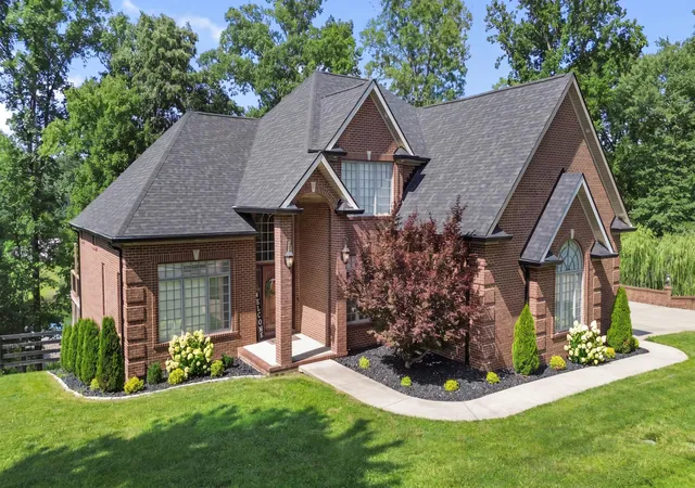2nd image of 250 Summer Breeze Dr, Somerset, KY 42503 | MLS# 26016136