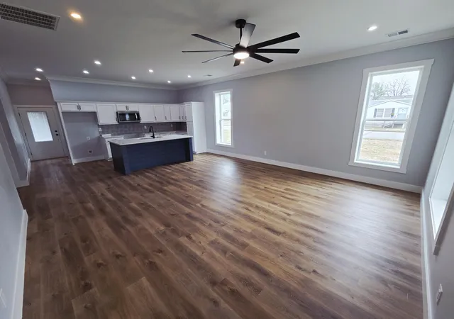 Photo 2 of Single family home for sale at 1503 N 12th Street, Paducah, KY 42001 | MLS# 26015484 | Listing updated on 2026-06-30