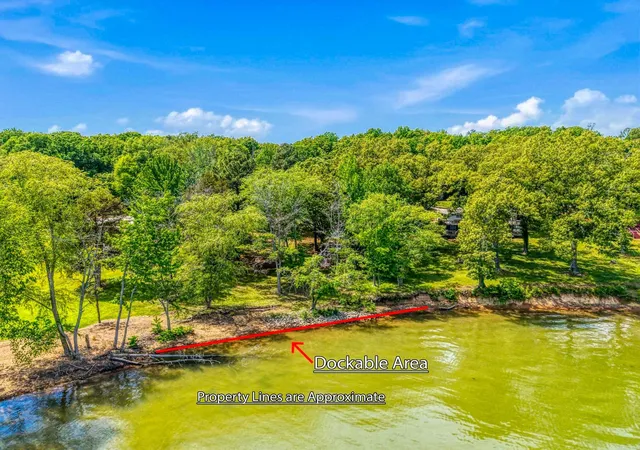 Homes for sale in New Concord, KY | 284 A Lakeshore Dr, New Concord, KY 42076 | MLS# 26015480