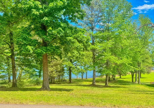 Homes for sale in New Concord, KY | 284 A Lakeshore Dr, New Concord, KY 42076 | MLS# 26015480