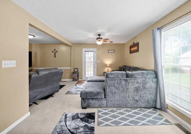 Photo 4 of Single family home for sale at 119 Carriage Way, Hopkinsville, KY 42240 | MLS# 26015479 | Listing updated on 2026-07-01