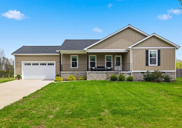 Homes for sale in Almo, KY | 438 John Purdom Dr, Almo, KY 42020 | MLS# 26015496