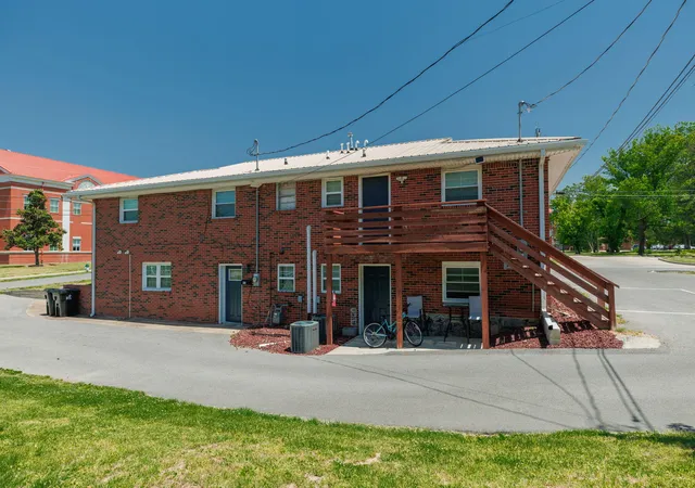 Photo 3 of Multi family home for sale at 1611 Olive St, Murray, KY 42071 | MLS# 26018584 | Listing updated on 2026-07-16